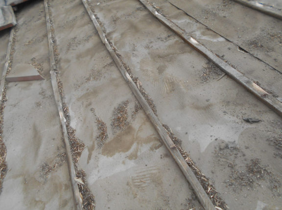 大屋根葺き戻し工事