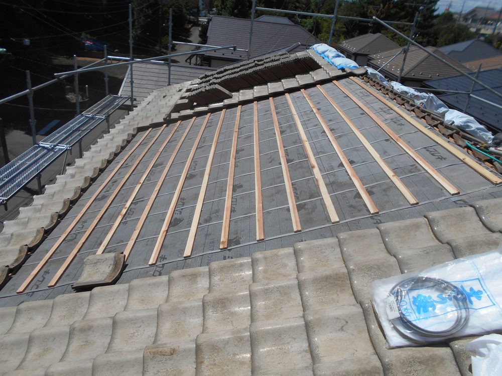 大屋根葺き戻し工事